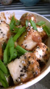crispy tofu with sweet and spicy sesame ginger sauce