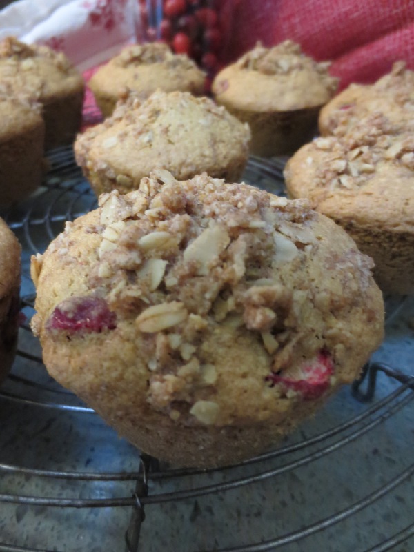 gluten free, cranberry crumb topped muffins, yum!