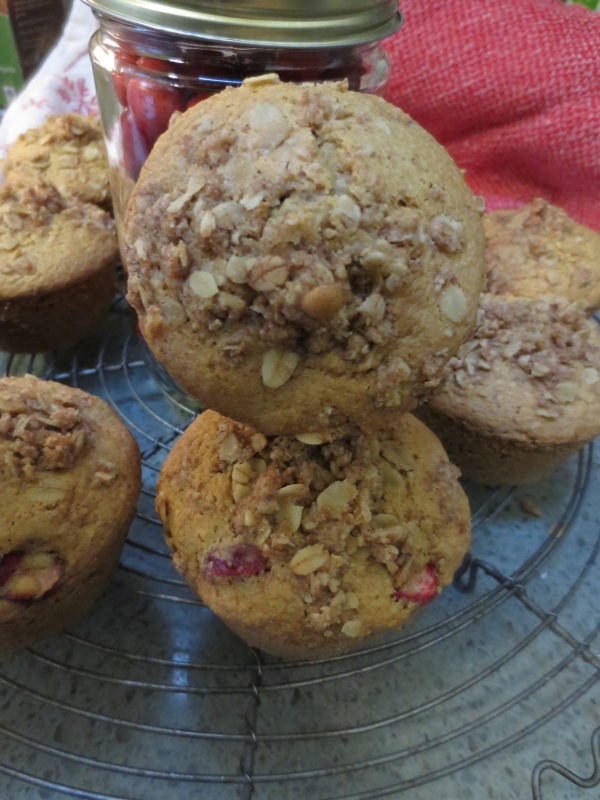 crumb topped, gluten free cranberry muffins